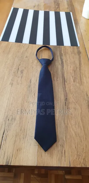 Dark Blue Necktie ጥቁር ሰማያዊ ክራባት