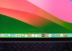 New Laptop Apple MacBook Pro M1 32GB Apple M1 Pro SSD 512GB