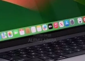 New Laptop Apple MacBook Pro M1 32GB Apple M1 Pro SSD 512GB