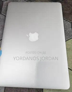 New Laptop Apple MacBook Air 2017 8GB Intel Core I5 SSD 256GB
