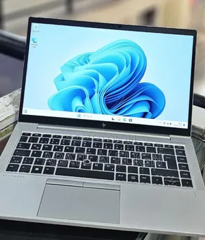 New Laptop HP EliteBook 840 G8 16GB Intel Core I5 SSD 512GB