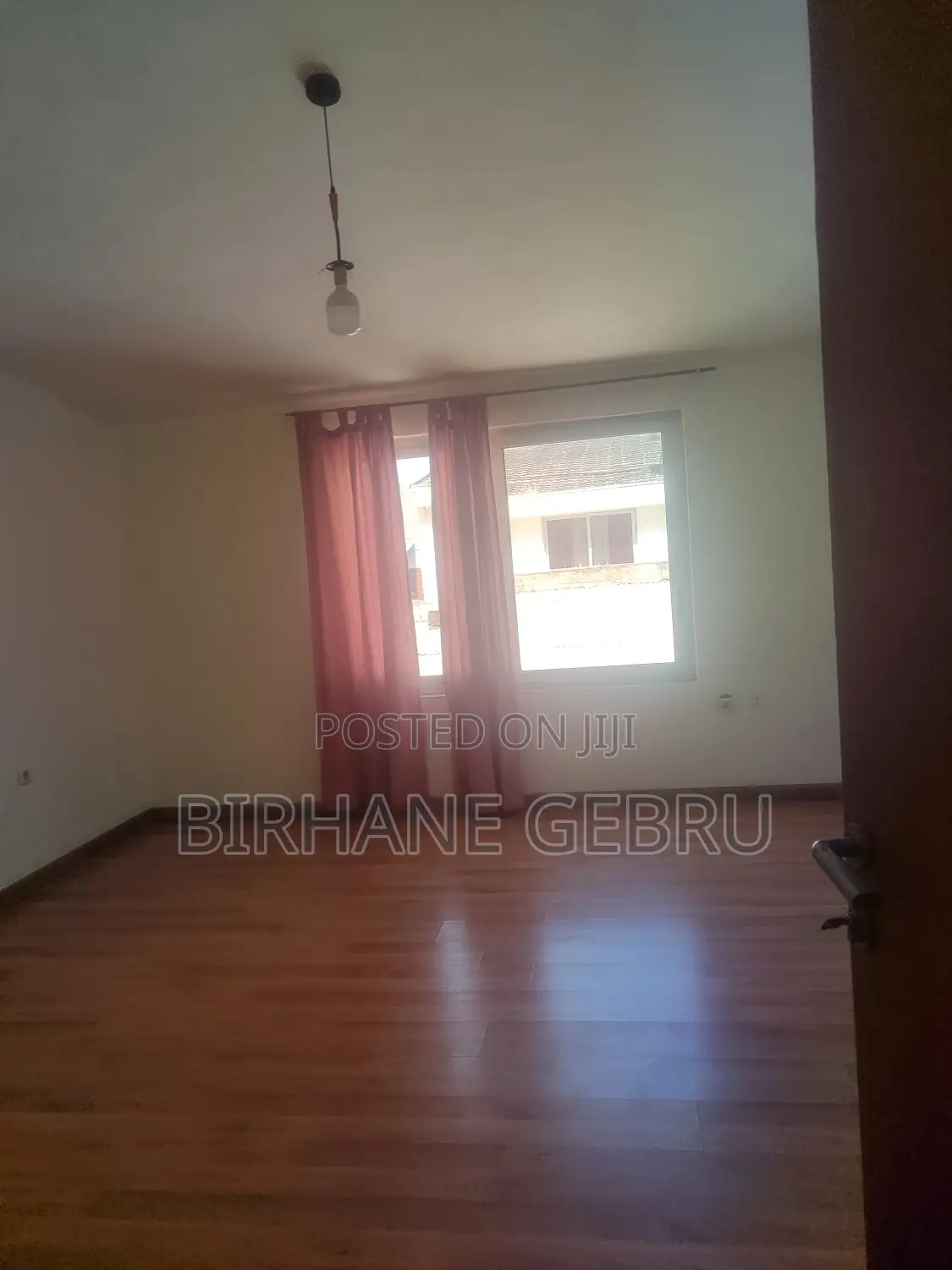 Furnished 5bdrm House in G+1 House, Bole for rent