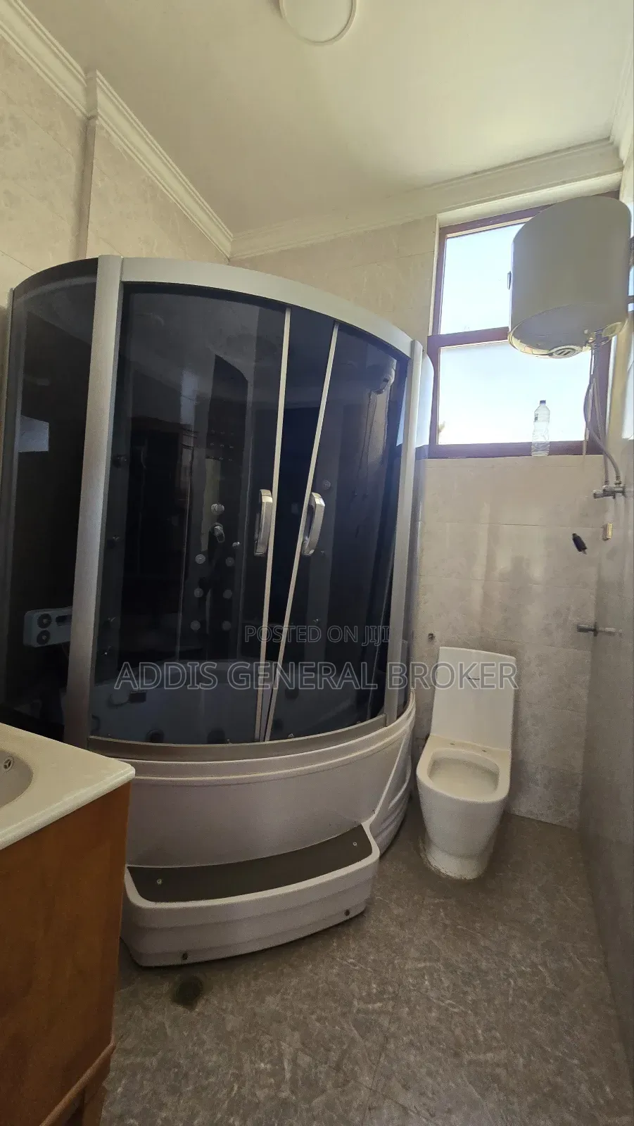 5bdrm House in Bulbula, Bole for sale