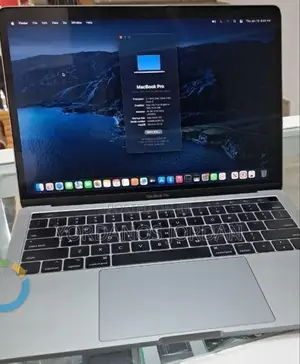 New Laptop Apple MacBook Pro 2017 16GB Intel Core I5 SSD 256GB