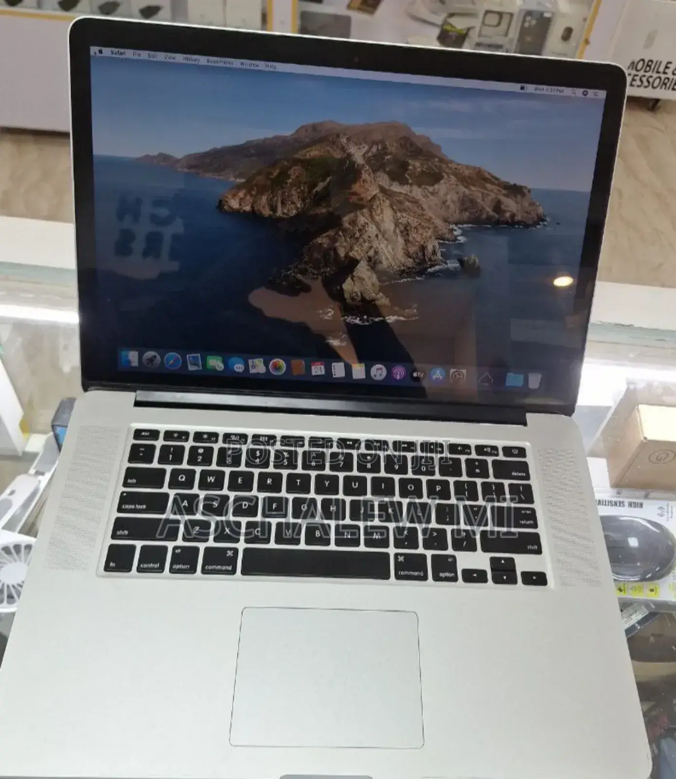 New Laptop Apple MacBook Pro 2014 16GB Intel Core I7 SSD 256GB