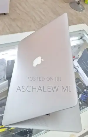 New Laptop Apple MacBook Pro 2014 16GB Intel Core I7 SSD 256GB