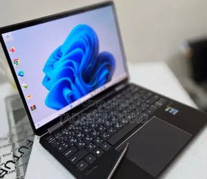 New Laptop HP Spectre 16GB Intel Core I7 SSD 1T