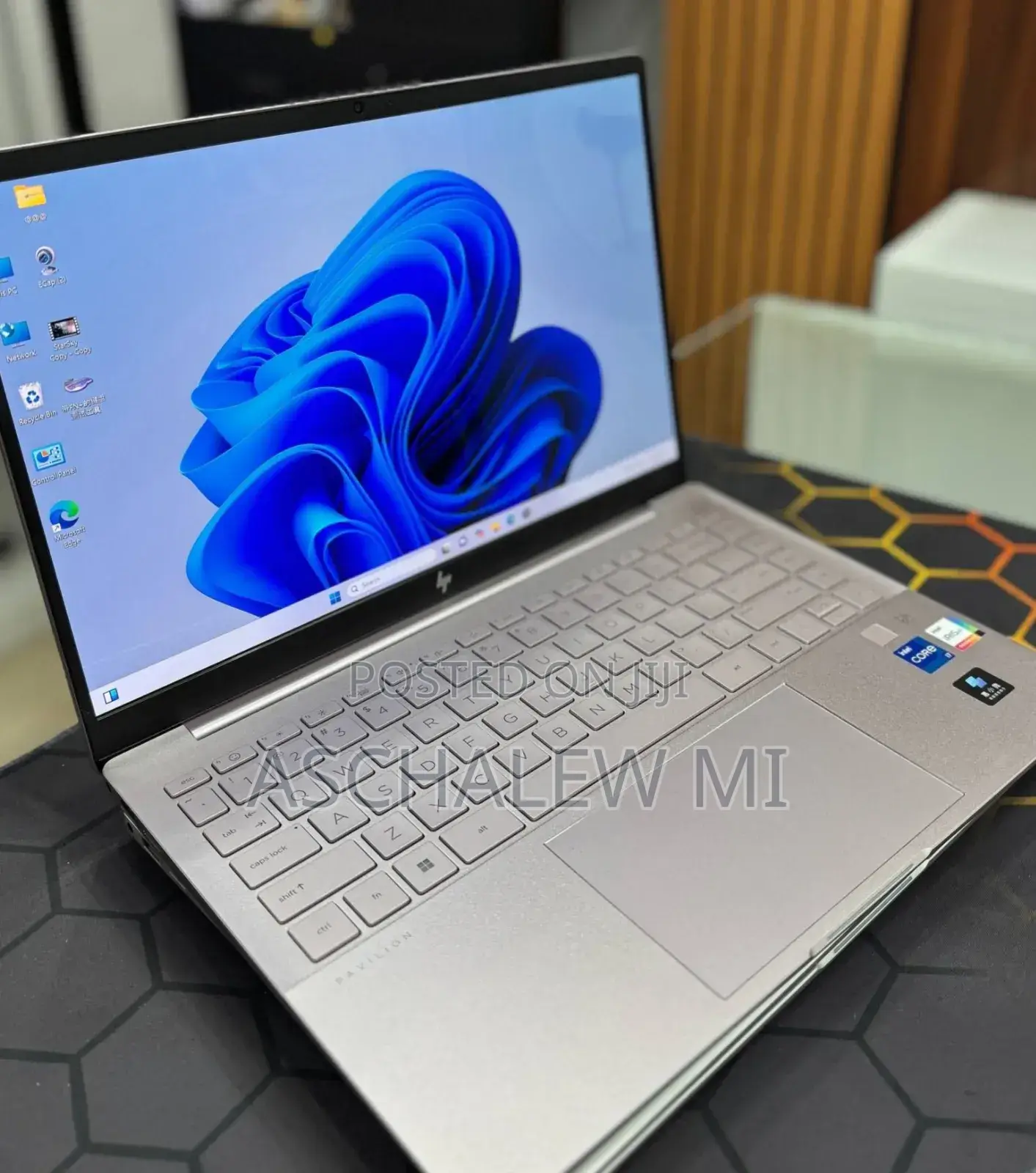 New Laptop HP Pavilion 14 16GB Intel Core I7 SSD 1T