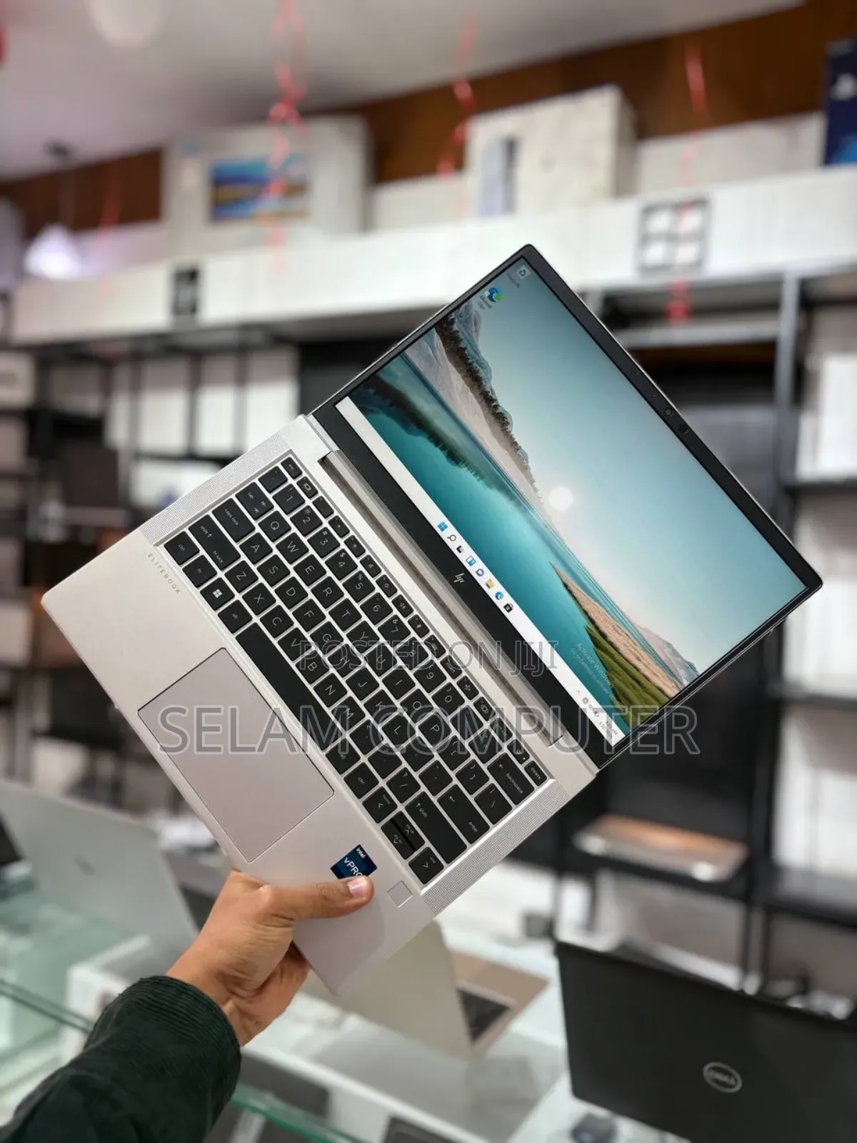 New Laptop HP 630 16GB Intel Core I7 SSD 512GB