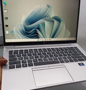 New Laptop HP EliteBook 840 G8 16GB Intel Core I7 SSD 512GB