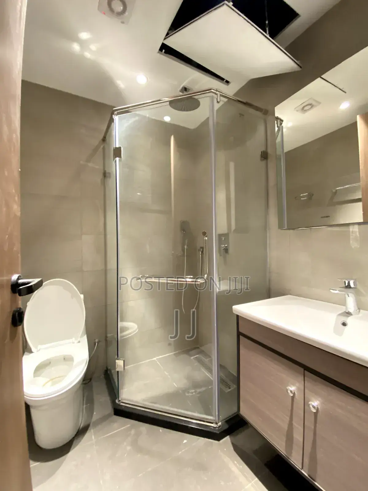 3bdrm Apartment in Arada for rent