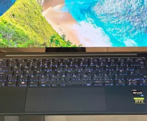 New Laptop Lenovo Yoga 7i 16GB Intel Core I7 SSD 512GB
