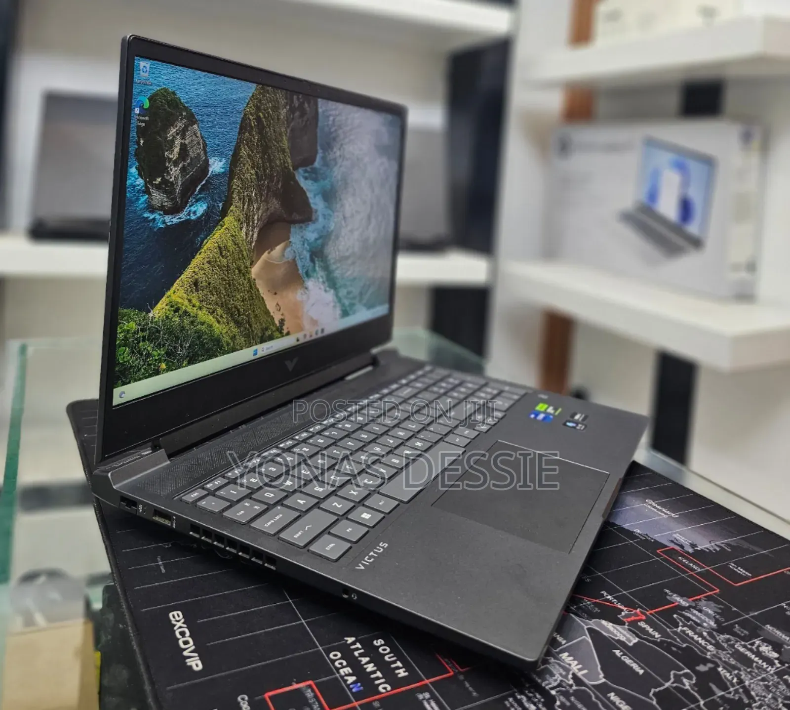 New Laptop HP Victus 16 16GB Intel Core i7 SSD 1T