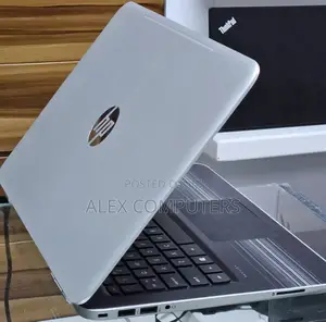 New Laptop HP Pavilion 15 8GB Intel Core I5 SSD 256GB