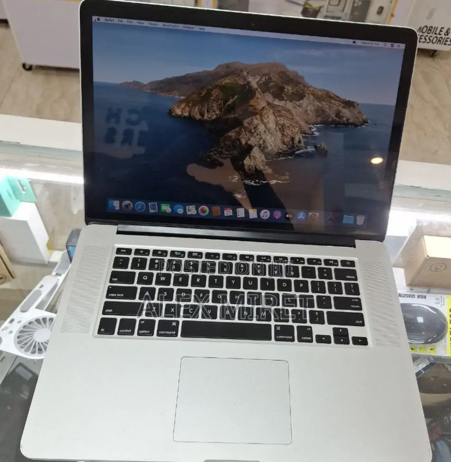 New Laptop Apple MacBook Pro 2014 16GB Intel Core I7 SSD 256GB