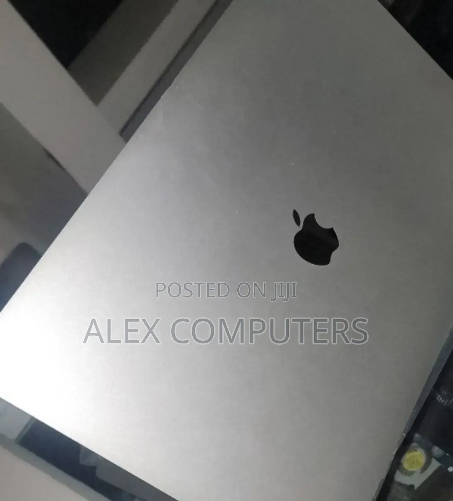 New Laptop Apple MacBook Pro 2019 64GB Intel Core I9 SSD 1T