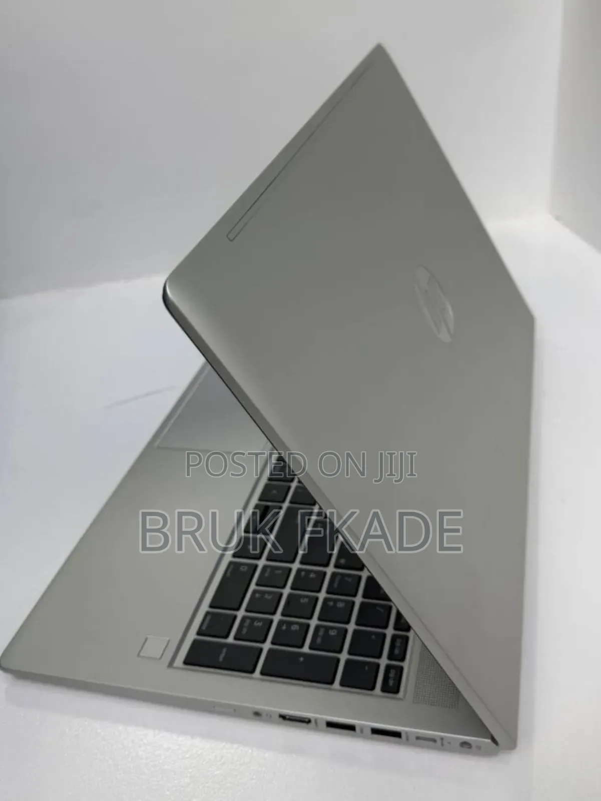 New Laptop HP ProBook 440 G10 8GB AMD Ryzen 5 SSD 512GB