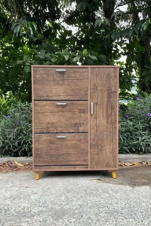 Shoes Rack/ Cabinet