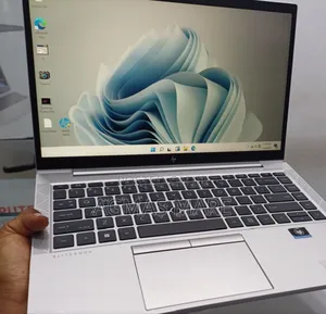 New Laptop HP EliteBook 840 G8 16GB Intel Core I7 SSD 512GB