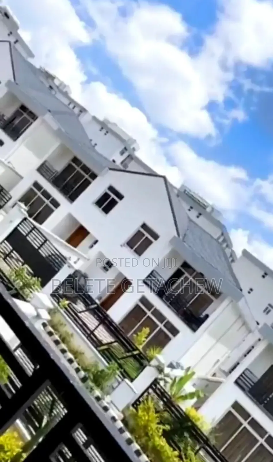 6bdrm House in Ayat Hosea, G+1, Bole for sale