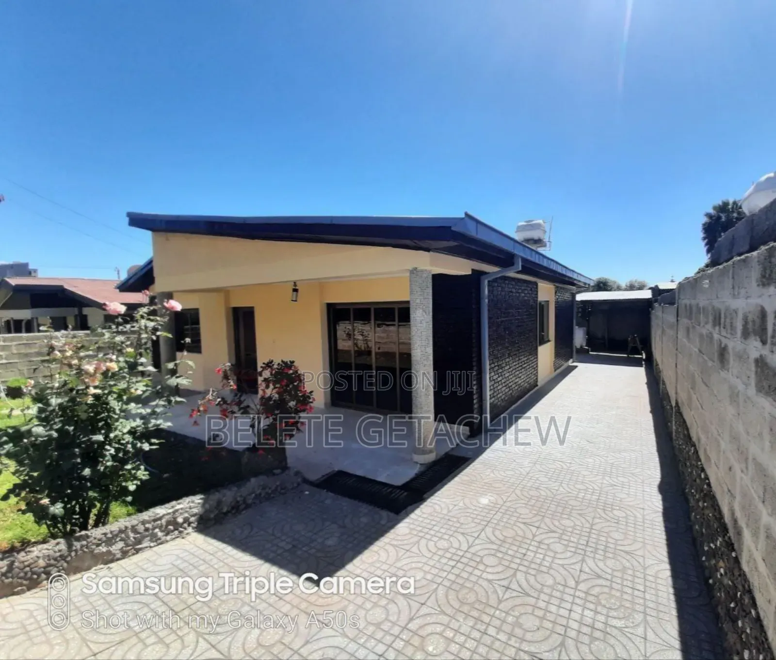 3bdrm Villa in Ayat Zone, Villa, Bole for sale