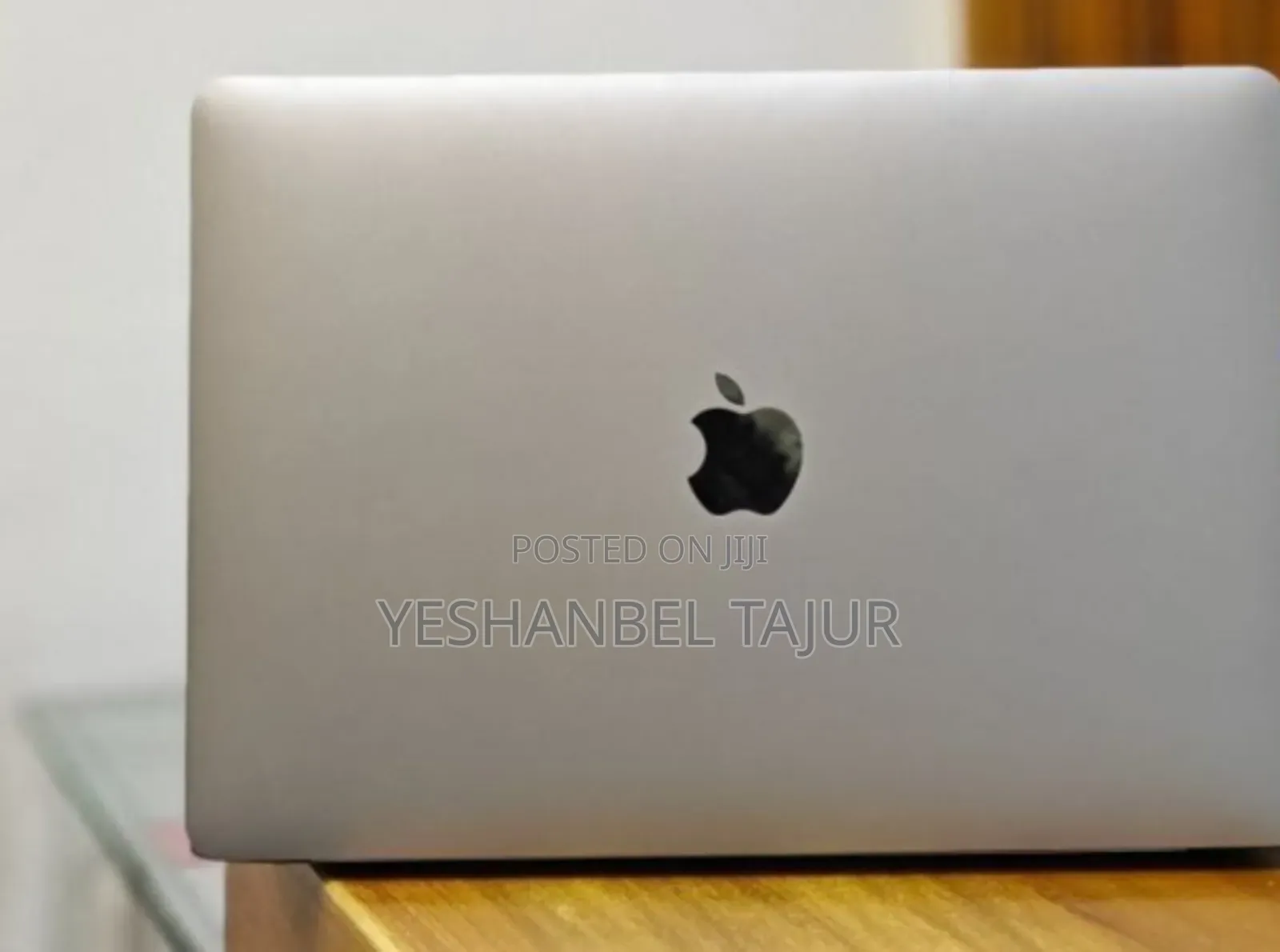 New Laptop Apple MacBook Air 2020 M1 8GB Apple M1 SSD 256GB