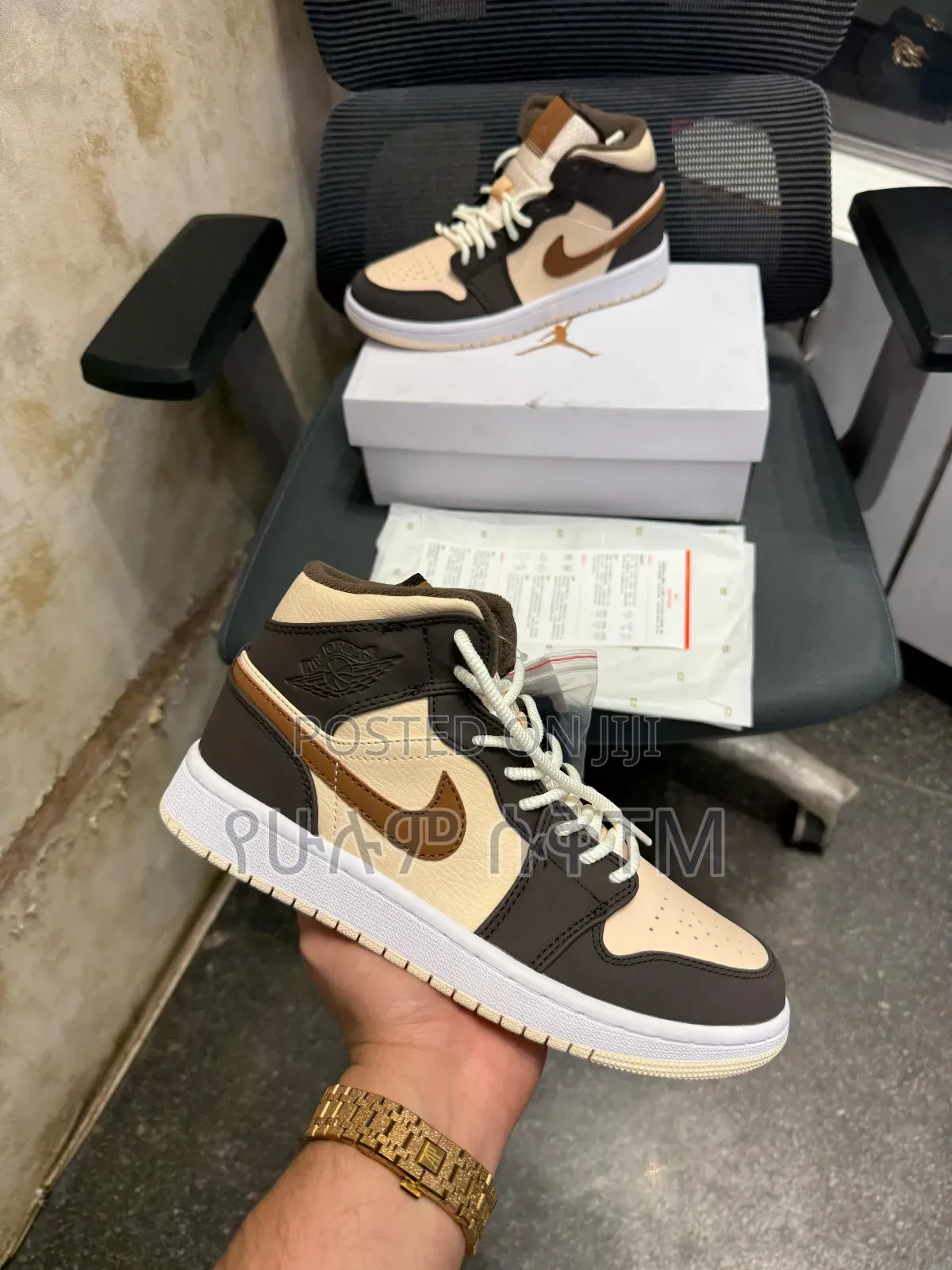 Air Jordan 1 High Og 'Brown Basalt Oatmeal' Men's Boots Shoes