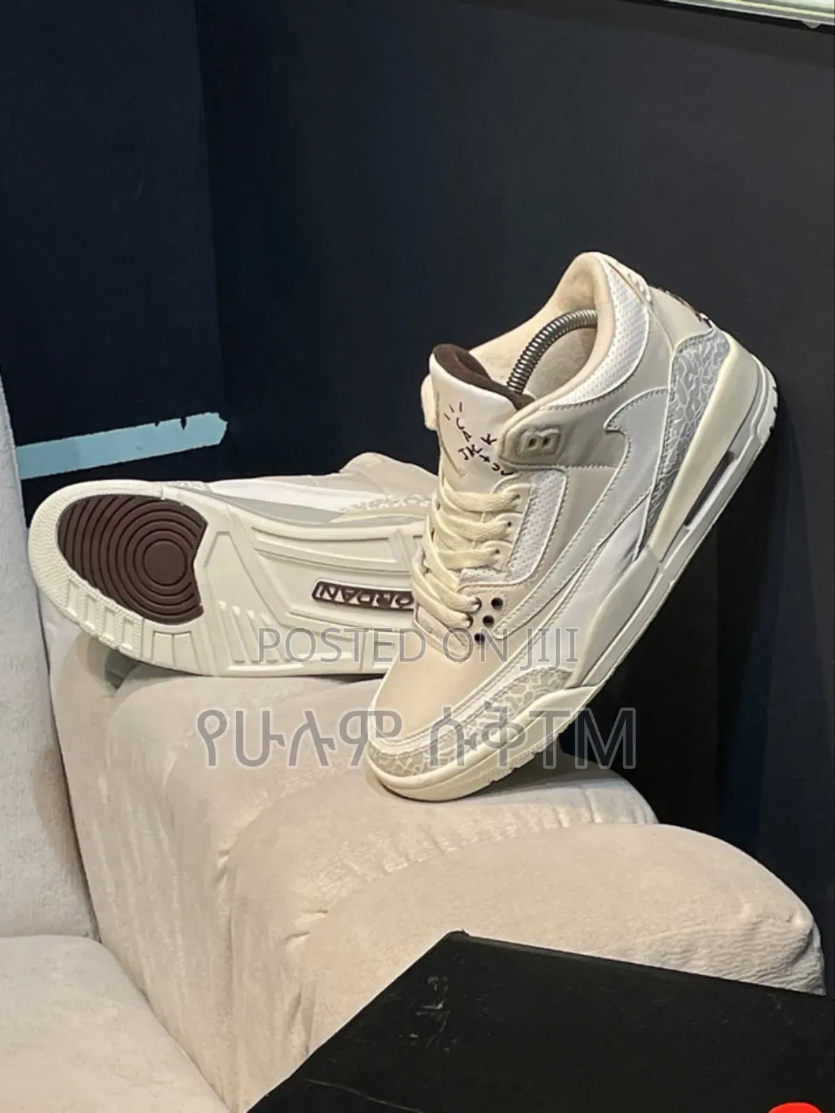 Air Jordan 3 Retro X Travis Scott 'Sail/Pale Ivory' Mid Men's Shoes