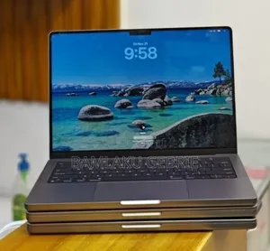 New Laptop Apple MacBook Pro 2021 M1 32GB Apple M1 Pro SSD 512GB