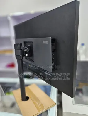 Lenovo Monitor