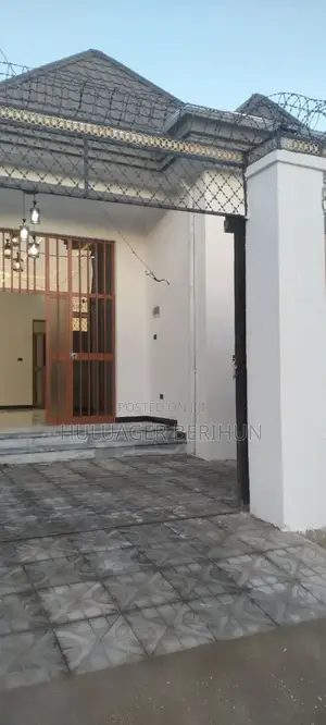 Furnished 4bdrm Apartment in Bole for sale