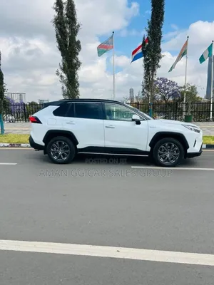 Toyota RAV4 2024 White