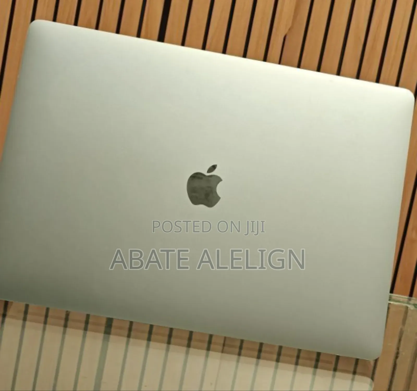 New Laptop Apple MacBook Pro 2019 16GB Intel Core I7 SSD 512GB
