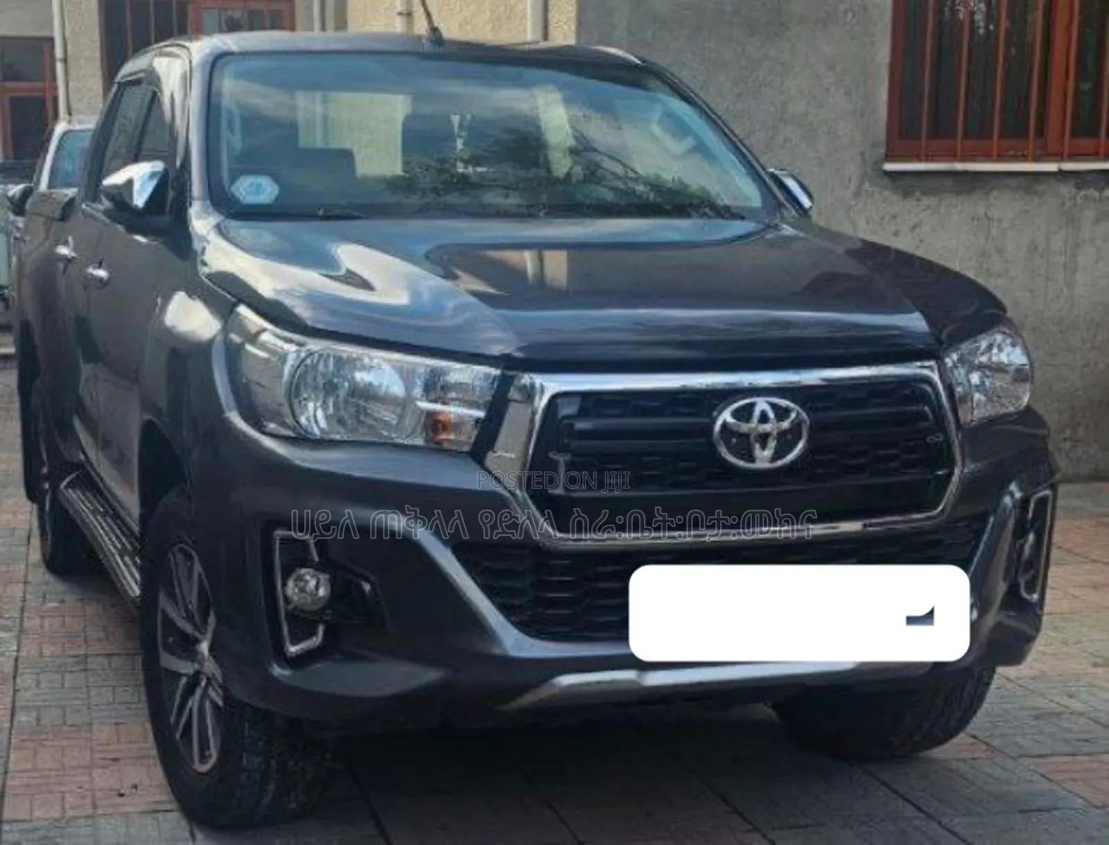 Toyota Hilux 2020 Matt Black
