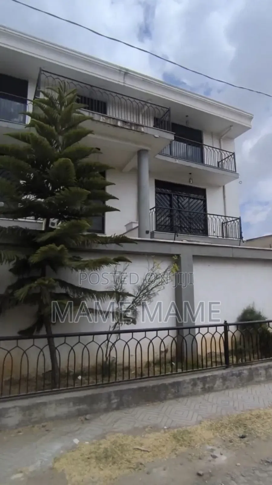 6bdrm House in Addis Abeba, Bole for sale