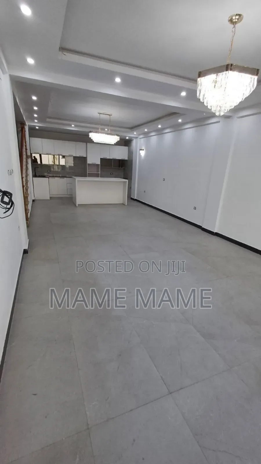 7bdrm House in Addis Abeba, Bole for sale