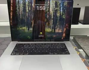 New Laptop Apple MacBook 16GB Apple M1 SSD 512GB