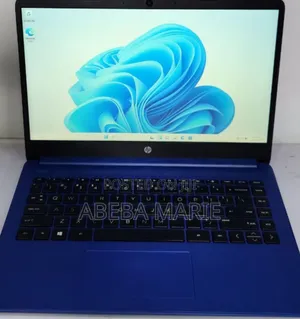 New Laptop HP Stream Notebook 8GB AMD A8 SSD 256GB