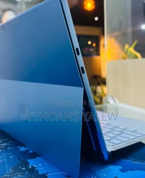 New Laptop Microsoft Surface Pro 9 8GB Intel Core I5 SSD 256GB