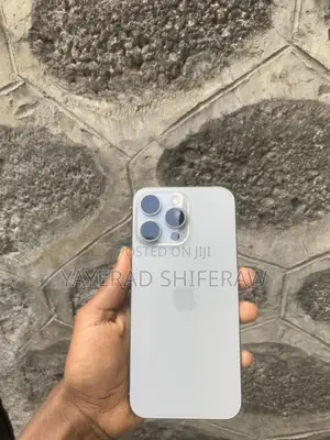 Apple iPhone 15 Pro Max 256 GB White