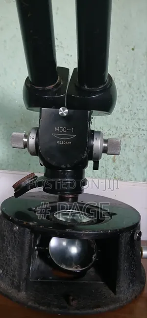 Microscope