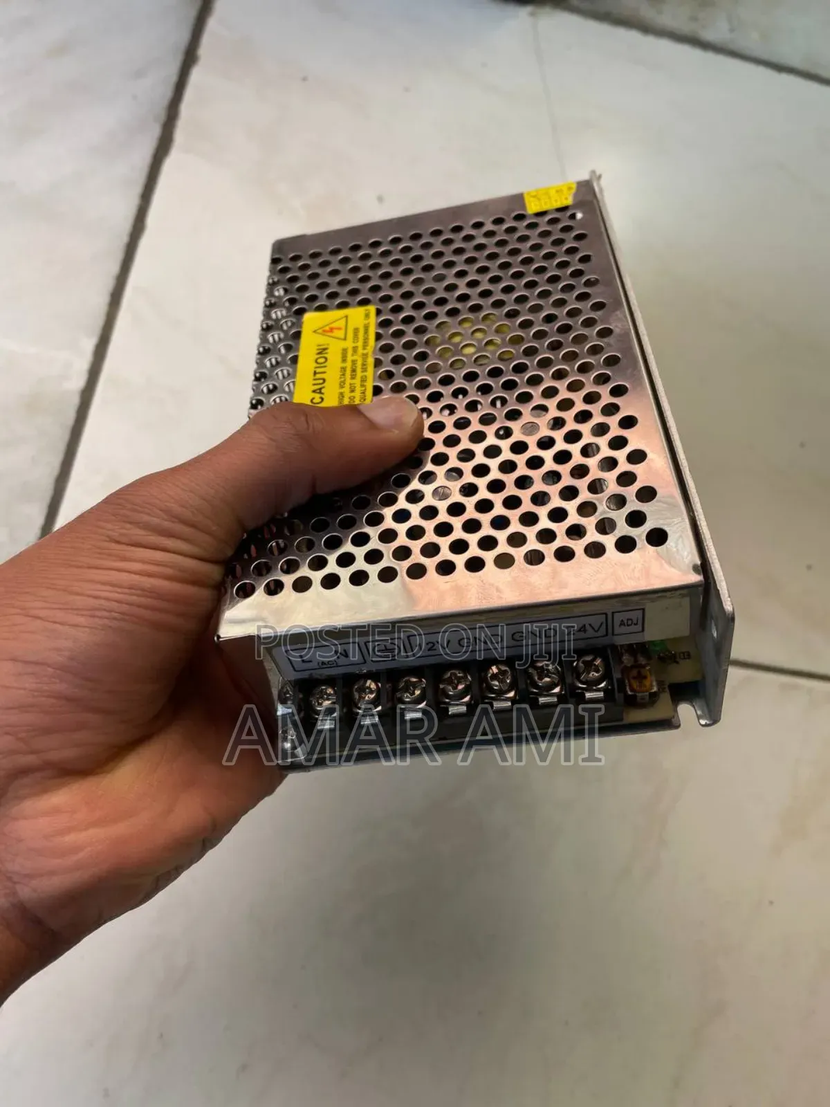 24v and 12v Power Supply in One