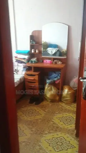 2bdrm Condo in አያት መብራት ኃይል ኮንዶሚኒየም, Yeka for sale