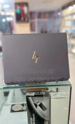 New Laptop HP Spectre X360 16GB Intel Core I7 SSD 512GB