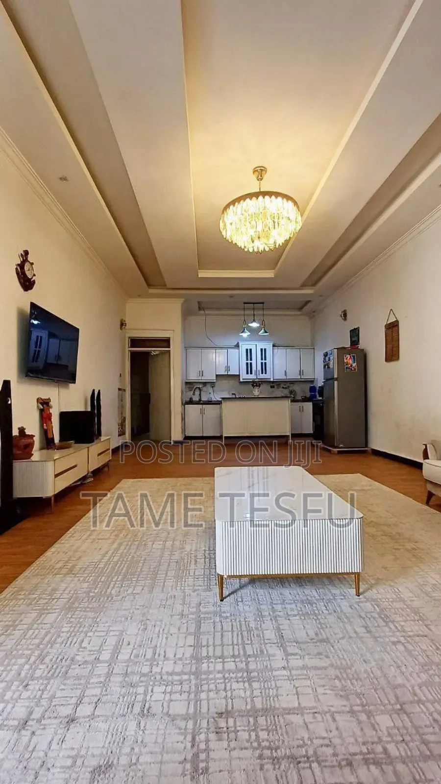 Furnished 8bdrm House in ሀያት ባንክ 40 ሚሊየን አለበት, Bole for sale