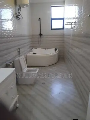 Furnished 4bdrm Villa in Bole for sale