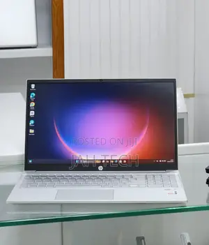 New Dell Inspiron 27 All-in-One 12GB Intel Core i7 SSD 512GB
