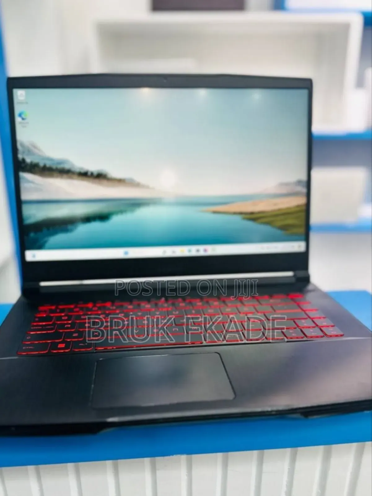 New Laptop MSI GF63 16GB Intel Core I5 SSD 1T