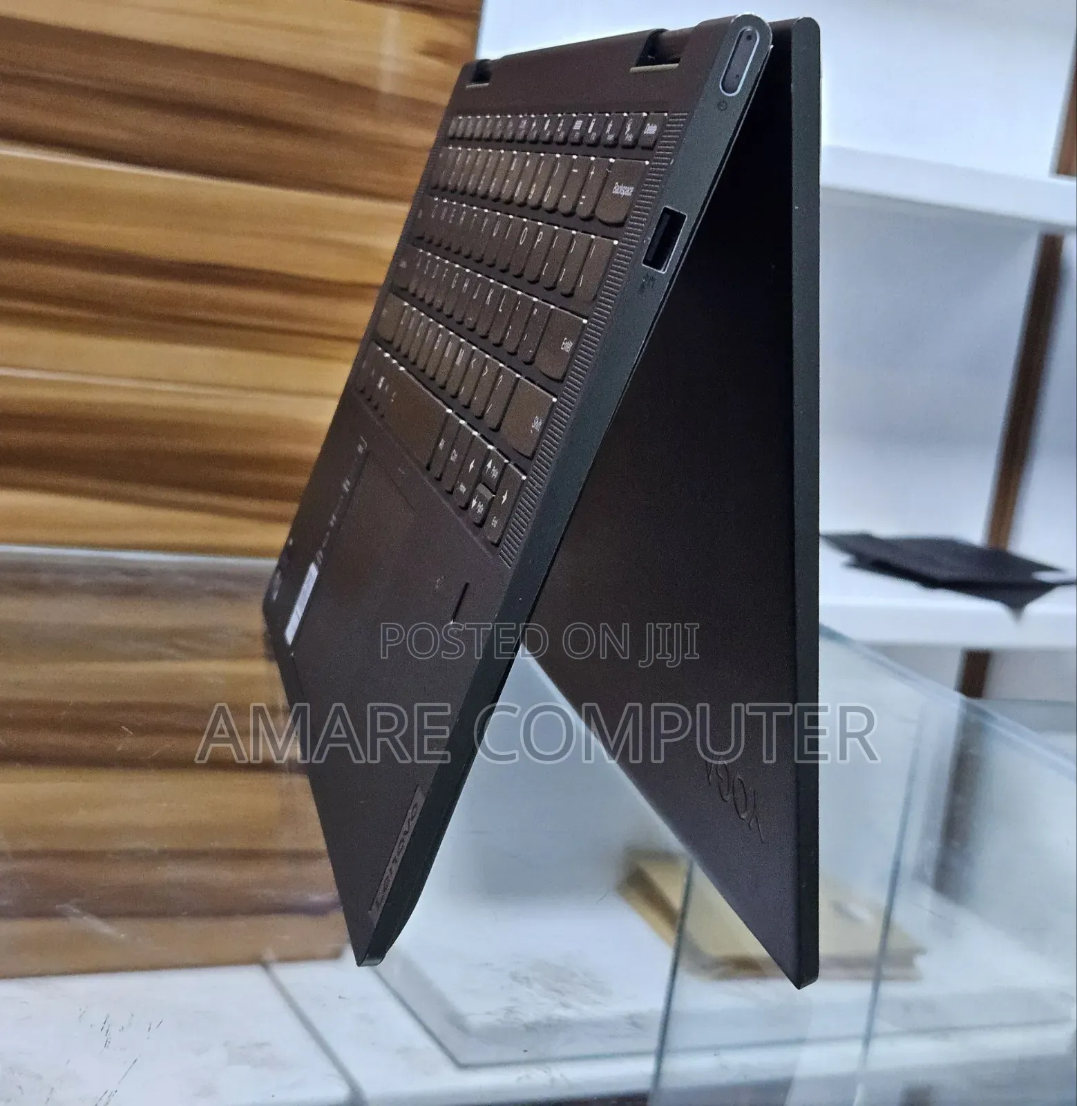 New Laptop Lenovo Yoga 7i 12GB Intel Core I5 SSD 512GB