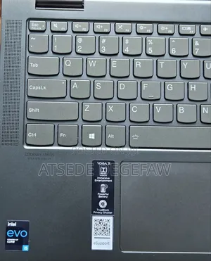 New Laptop Lenovo Yoga 7i 12GB Intel Core I5 SSD 512GB